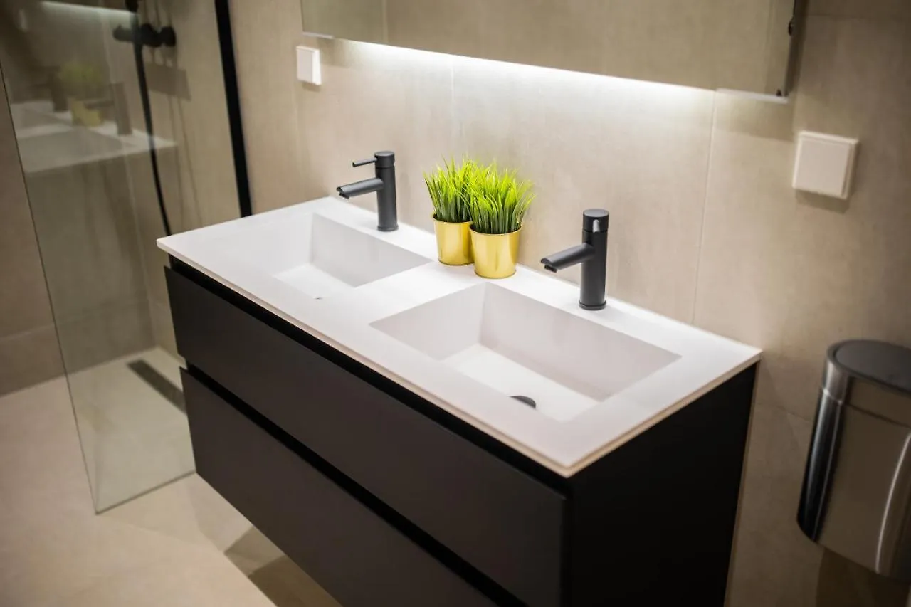 Admiringly 1 Bedroom Serviced Apartment 56M2 -Nb306A- Rotterdam